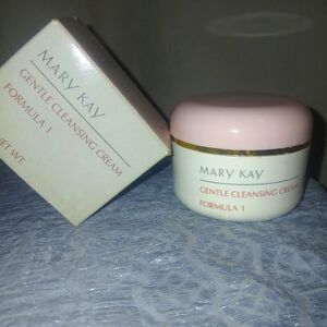 Mary Kay - Gentle Cleansing Cream Form. 1